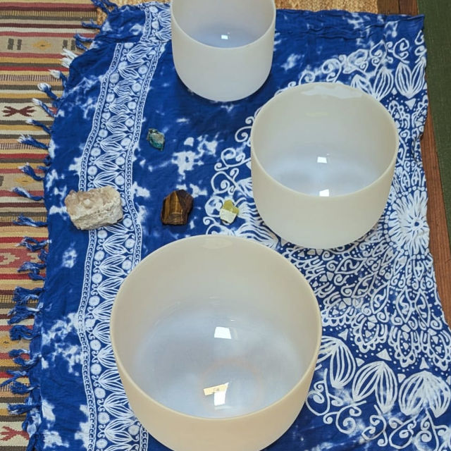 The Stillness Session - Hatha Yoga The Stillness Session - Hatha Yoga